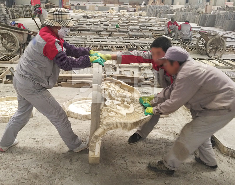 硅胶模具脱模